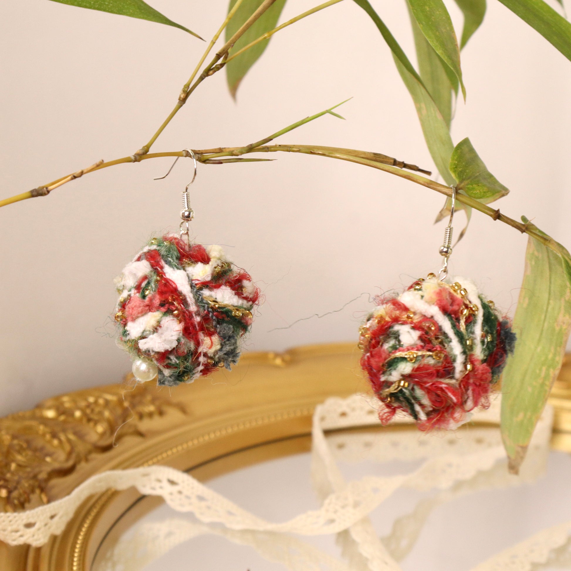 ball earrings chiristmas